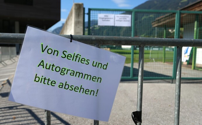 Der SV Werder Bremen ergreift wieder Schutzmaßnahmen für seine Spieler.