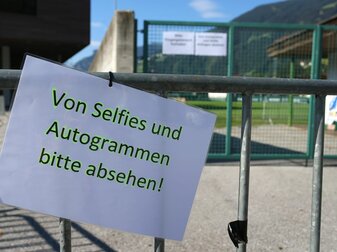 Der SV Werder Bremen ergreift wieder Schutzmaßnahmen für seine Spieler. Der SV Werder Bremen ergreift wieder Schutzmaßnahmen für seine Spieler.