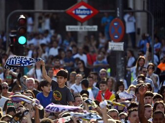 Französische Polizei schuld am Chaos beim CL-Finale Französische Polizei schuld am Chaos beim CL-Finale
