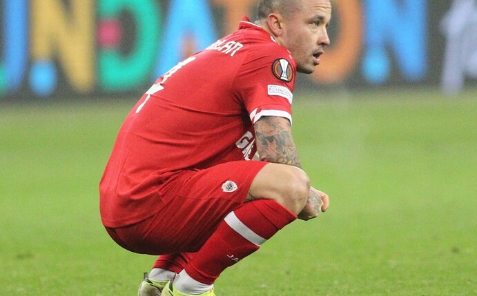 Auf der Bank geraucht: Nainggolan suspendiert
