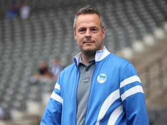 Hertha-Präsident will Pyrotechnik im Stadion teils erlauben Hertha-Präsident will Pyrotechnik im Stadion teils erlauben