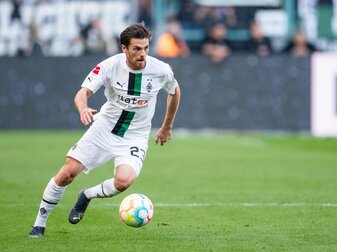 Gladbachs Jonas Hofmann wird laut seinem Verein trotz Schulterverletzung an der WM teilnehmen können. Gladbachs Jonas Hofmann wird laut seinem Verein trotz Schulterverletzung an der WM teilnehmen können.