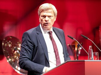 Erteilt der Super League weiter eine Absage: Bayern-Vorstand Oliver Kahn. Erteilt der Super League weiter eine Absage: Bayern-Vorstand Oliver Kahn.