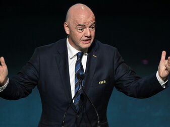 Frauen-WM: Infantino kritisiert niedrige Gebote Frauen-WM: Infantino kritisiert niedrige Gebote