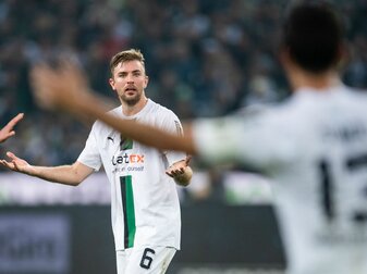 Christoph Kramer verlor mit seinen Gladbachern 1:3 gegen Eintracht Frankfurt. Christoph Kramer verlor mit seinen Gladbachern 1:3 gegen Eintracht Frankfurt.