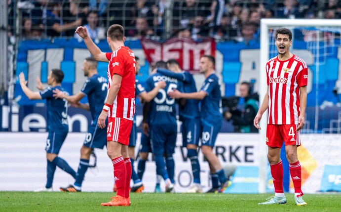 Tabellenführer Union Berlin musste eine Niederlage beim VfL Bochum hinnehmen.