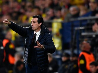 Der ehemalige Trainer von FC Villarreal Unai Emery übernimmt nun das Team von Aston Villa zum 01. November. Der ehemalige Trainer von FC Villarreal Unai Emery übernimmt nun das Team von Aston Villa zum 01. November.