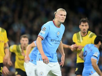 Wechselte im Sommer 2022 von Borussia Dortmund zu Manchester City: Weltklasse-Stürmer Erling Haaland. Wechselte im Sommer 2022 von Borussia Dortmund zu Manchester City: Weltklasse-Stürmer Erling Haaland.