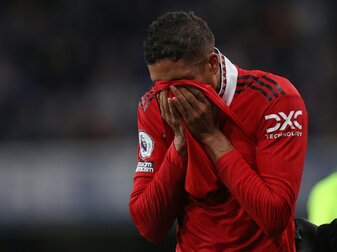Varane vor der WM nicht mehr für ManUnited auf dem Platz Varane vor der WM nicht mehr für ManUnited auf dem Platz