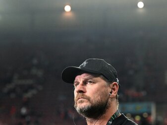 Kölns Trainer Steffen Baumgart erwartet ein schwieriges, aber machbares Spiel gegen den 1. FC Slovácko. Kölns Trainer Steffen Baumgart erwartet ein schwieriges, aber machbares Spiel gegen den 1. FC Slovácko.