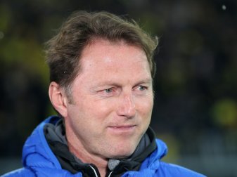 Hasenhüttls Vertrag in Ingolstadt läuft noch bis 2017 (Quelle: FIRO/SID-IMAGES) Hasenhüttls Vertrag in Ingolstadt läuft noch bis 2017 (Quelle: FIRO/SID-IMAGES)