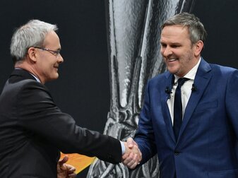 Hamann empfiehlt Hummels für WM: "Auf alle Fälle mitnehmen" Hamann empfiehlt Hummels für WM: "Auf alle Fälle mitnehmen"