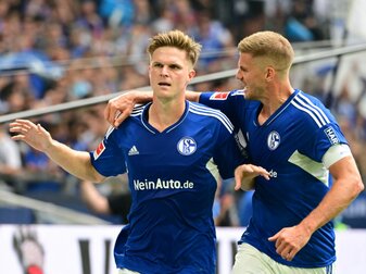 Schalke reduziert Verlust in der 2. Liga nur leicht
