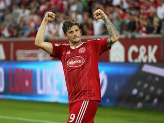 Düsseldorf gewinnt Verfolgerduell in Kiel Düsseldorf gewinnt Verfolgerduell in Kiel