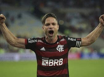 Diego gewinnt mit Flamengo die Copa Libertadores Diego gewinnt mit Flamengo die Copa Libertadores