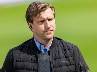 Frankfurt wütend wegen VAR: "Stampf den Keller ein" Frankfurt wütend wegen VAR: "Stampf den Keller ein"