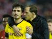 Mats Hummels (l) und Trainer Thomas Tuchel wollen nun den DFB-Pokal gewinnen. Foto: Bernd Thissen