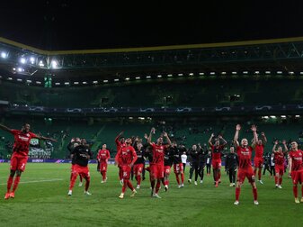 Hellmann kritisiert Umgang mit Eintracht-Fans Hellmann kritisiert Umgang mit Eintracht-Fans