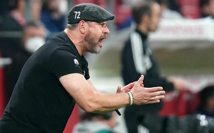 Hofft gegen Nizza auf eine friedliche Partie: Kölns Trainer Steffen Baumgart.