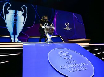 Das Achtelfinale der Champions League wird am 7. November ausgelost. Das Achtelfinale der Champions League wird am 7. November ausgelost.