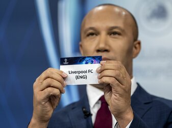 Der FC Bayern bekommt mit einer Wahrscheinlichkeit von 37,12 Prozent den FC Liverpool zugelost. Der FC Bayern bekommt mit einer Wahrscheinlichkeit von 37,12 Prozent den FC Liverpool zugelost.