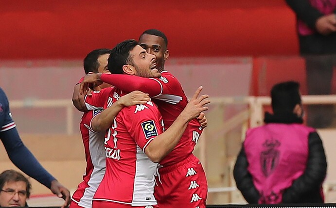 Kevin Volland (M) erzielte für Monaco gegen Roter Stern Belgrad einen Dreierpack.