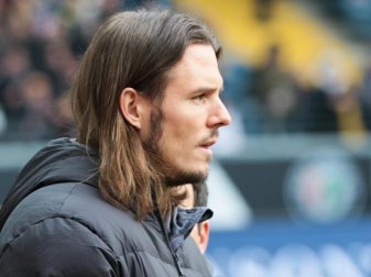 Frankfurts Torjäger Alex Meier muss weiter auf seine Rückkehr warten. Foto: Frank Rumpenhorst Frankfurts Torjäger Alex Meier muss weiter auf seine Rückkehr warten. Foto: Frank Rumpenhorst