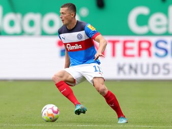 Niederlage gegen Kiel: KSC-Talfahrt geht weiter Niederlage gegen Kiel: KSC-Talfahrt geht weiter