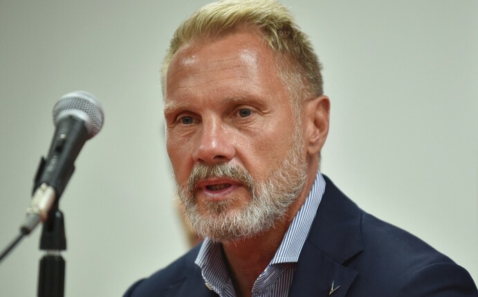 Al-Nasr trennt sich von Trainer Fink