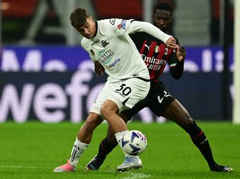 Daniel Maldini trifft gegen Klub seines Vaters Paolo Daniel Maldini trifft gegen Klub seines Vaters Paolo