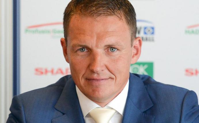 Frank Rost stand für den HSV und Werder Bremen im Tor. Foto: Axel Heimken