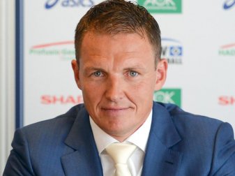 Frank Rost stand für den HSV und Werder Bremen im Tor. Foto: Axel Heimken Frank Rost stand für den HSV und Werder Bremen im Tor. Foto: Axel Heimken