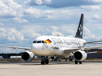 Bis 2026: DFB und Lufthansa setzen Zusammenarbeit fort Bis 2026: DFB und Lufthansa setzen Zusammenarbeit fort