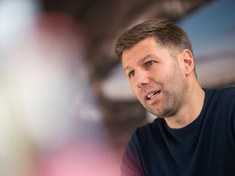 Hitzlsperger wird während der WM vom 20. November bis 18. Dezember als ARD-Experte die Spiele von Deutschland aus analysieren. Hitzlsperger wird während der WM vom 20. November bis 18. Dezember als ARD-Experte die Spiele von Deutschland aus analysieren.