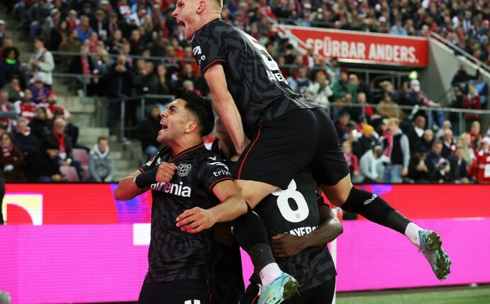 Nach der Union-Gala: Leverkusen erkämpft Derbysieg in Köln