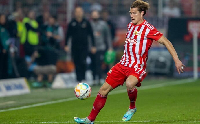 Trotz seines Tors gegen den FC Augsburg hadert Kevin Behrens nach dem Spiel.