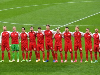 FIFA verbietet Dänemark Training in Menschenrechts-Shirts FIFA verbietet Dänemark Training in Menschenrechts-Shirts