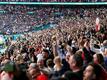 Englische Fans im Wembley-Stadion.