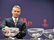 Der ehemalige englische Fußballer Gary Lineker äußert scharfe Kritik an der WM in Katar.