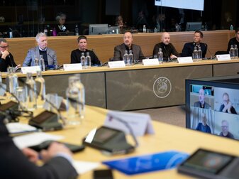 Glasner, Tuchel und Co. nehmen an Trainerforum der UEFA teil Glasner, Tuchel und Co. nehmen an Trainerforum der UEFA teil