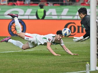 Irans Spieler dürfen bei der WM protestieren Irans Spieler dürfen bei der WM protestieren