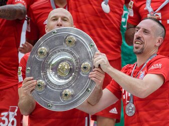 Soll wie unter anderem Giovane Elber und Claudio Pizarro Bayern-Botschafter werden: Franck Ribéry (r). Soll wie unter anderem Giovane Elber und Claudio Pizarro Bayern-Botschafter werden: Franck Ribéry (r).