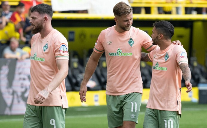 Niclas Füllkrug und Leonardo Bittencourt (r) stehen bei Werder Bremen unter Vertrag.