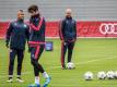 Pep Guardiola reist mit seinem Team am Dienstagnachmittag nach Madrid. Foto: Marc Müller