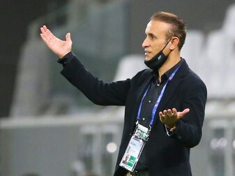 Iran: Persepolis-Trainer nach Kritik verhört Iran: Persepolis-Trainer nach Kritik verhört