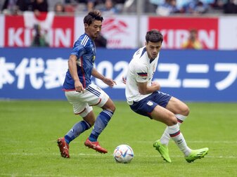 Droht gegen Deutschland auszufallen: Japans Hidemasa Morita (l).