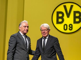 Der neue BVB-Präsident Reinhold Lunow (l) übernimmt die Amtsgeschäfte von Reinhard Rauball. Der neue BVB-Präsident Reinhold Lunow (l) übernimmt die Amtsgeschäfte von Reinhard Rauball.