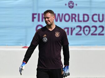 Sanktionen drohen: Neuer ohne "One Love"-Binde Sanktionen drohen: Neuer ohne "One Love"-Binde