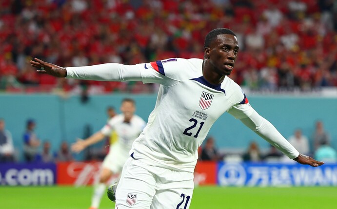 Traf vor den Augen seines berühmten Vaters: Timothy Weah.