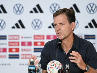 Von der FIFA enttäuscht: Oliver Bierhoff. Von der FIFA enttäuscht: Oliver Bierhoff.